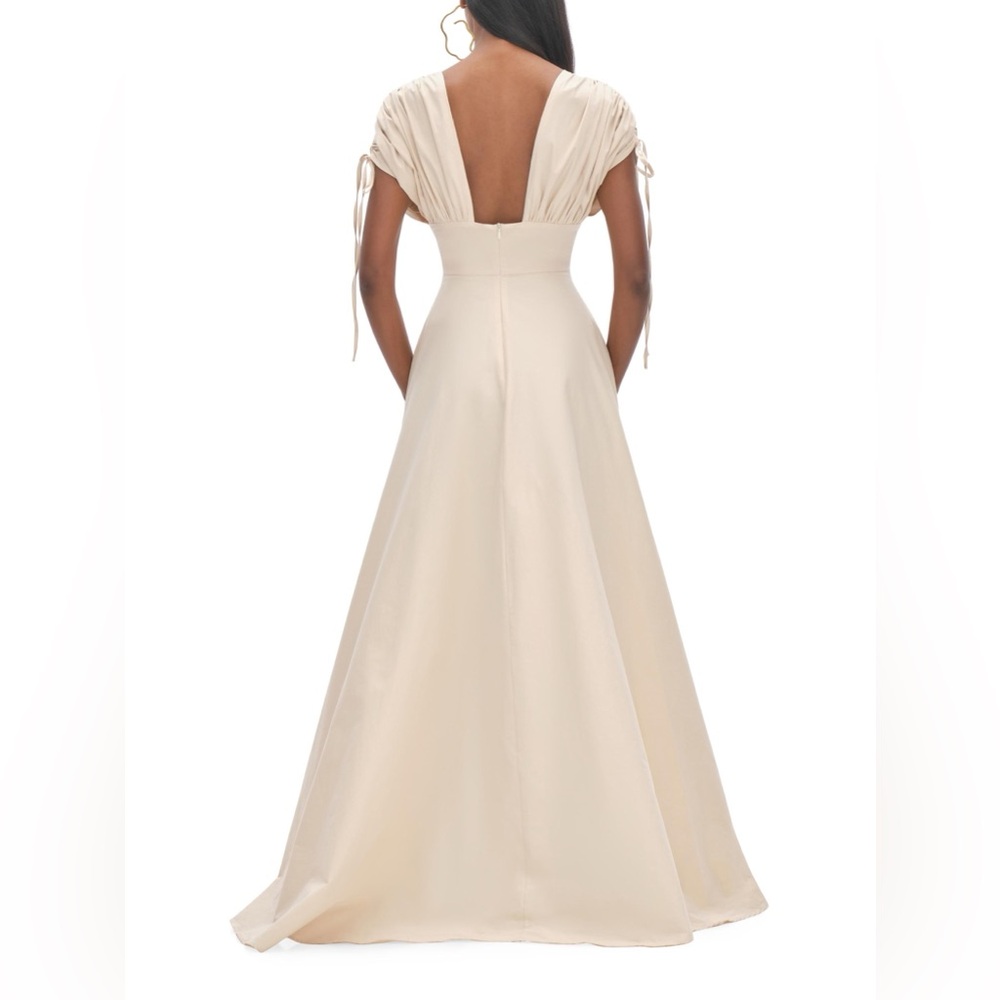 Andrea Iyamah Cream Xena Dress - Picture 2 of 4